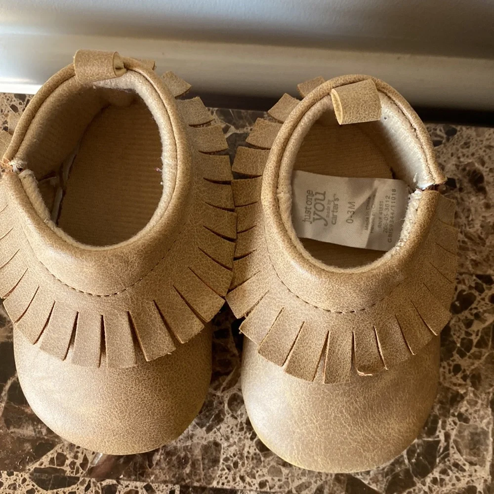 0-3M camel colored fringe trim soft sole shoes